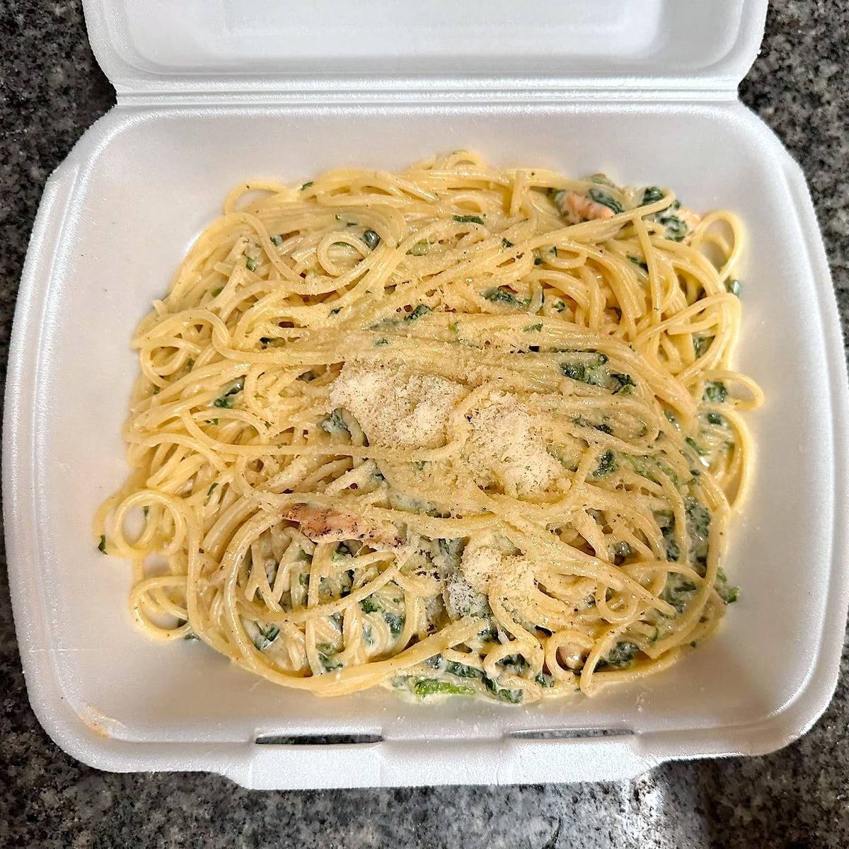 Spaghetti al Salmone