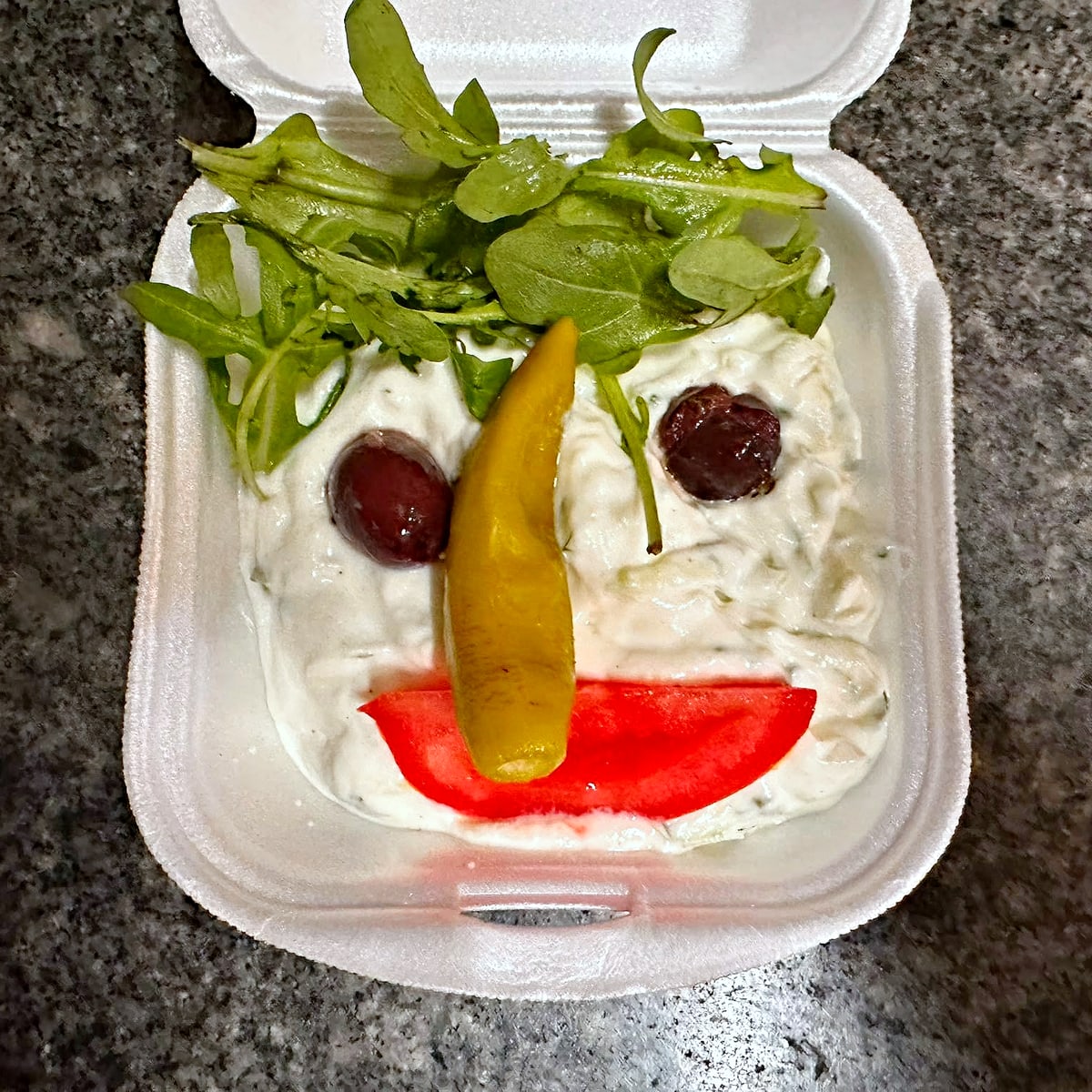 Portion hausgemachtes Zaziki